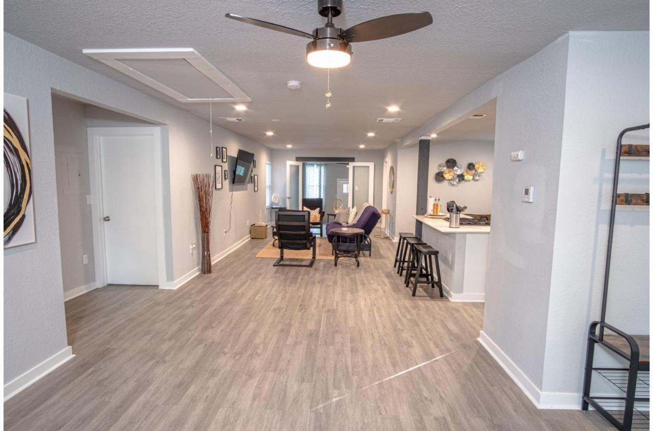 Stylish 4 Br2Ba Renovated Home Near Downtown 圣安东尼奥 外观 照片